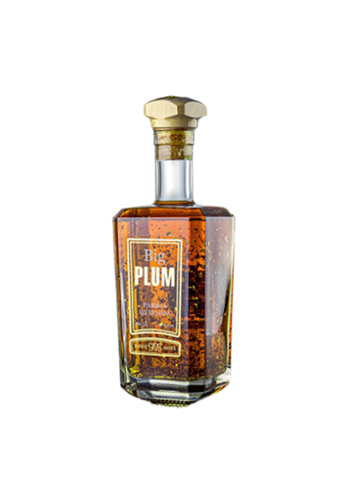 vesic-big-plum-gold-rakija-sa-zlatom Vesić Big PLUM Gold rakija sa listićima zlata.