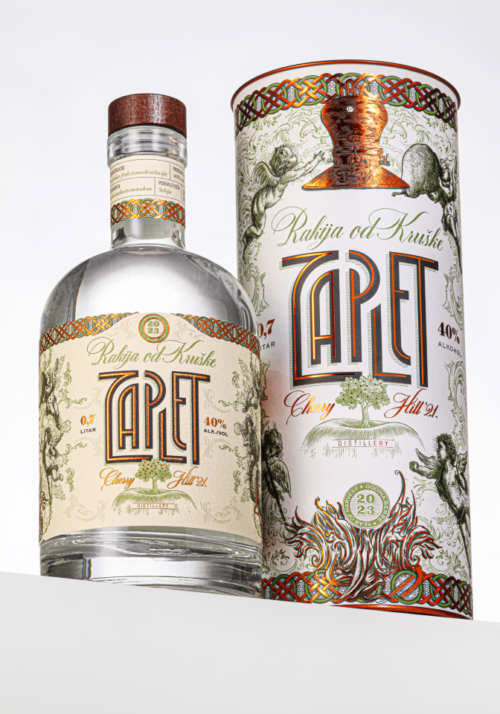 Zaplet rakija od kruške viljamovke Cherry Hill u dekorativnoj hilzni