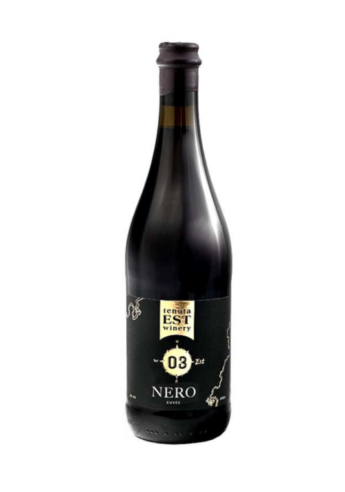 vino-tenuta-est-03-nero-cuvee-flasa-crveno-suvo